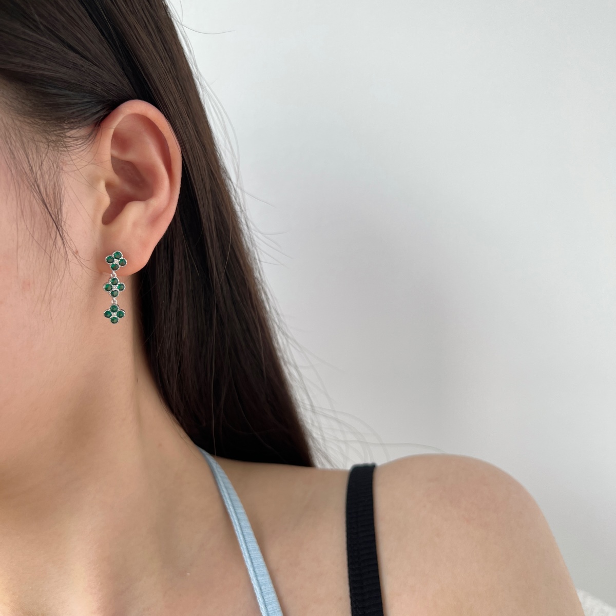 Elegant 5A Zircon Clover Earrings & Bracelet Set – Round Green Stone Jewelry for Women - Image 4